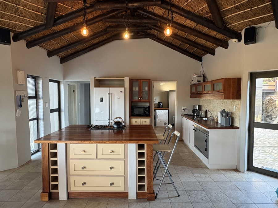 4 Bedroom Property for Sale in Malgas Western Cape